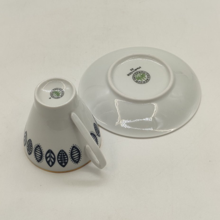 Кофейная пара с растительным декором, фарфор, крытье, деколь, золочение, Freiberger Porzellan, ГДР, 1970-1980 гг.