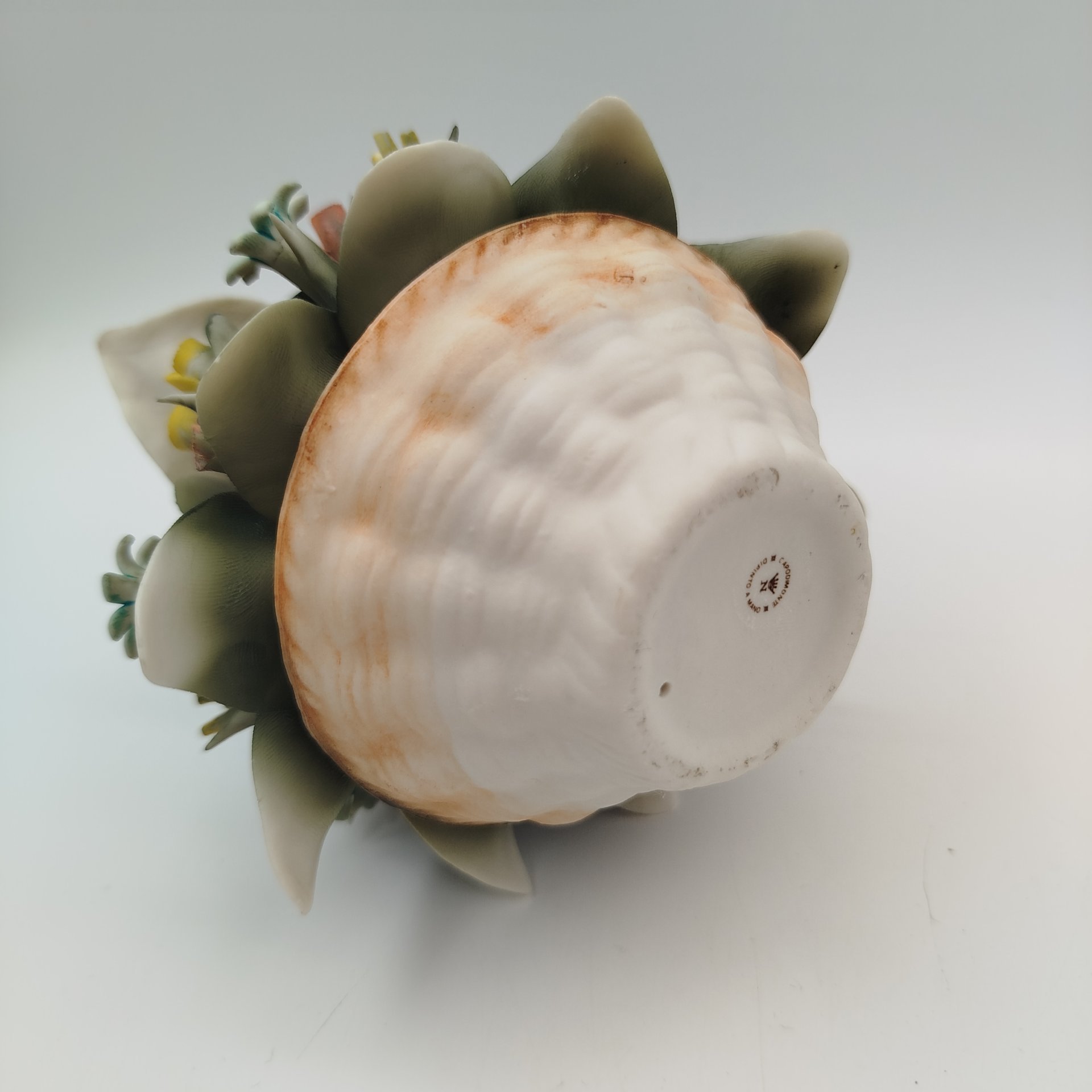 Статуэтка "Цветочная корзина", Capodimonte (Каподимонте)