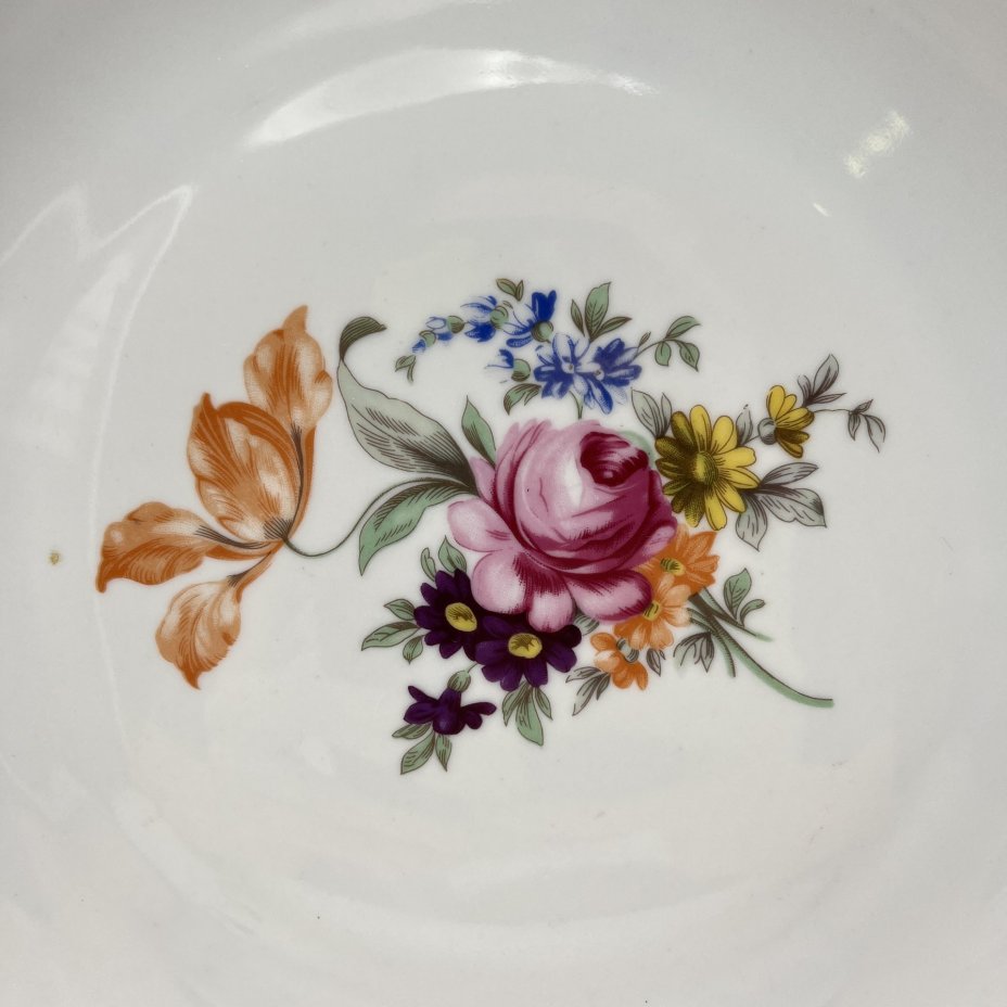 Блюдо круглое с цветочным декором, фарфор, деколь, золочение, Bohemia (Neurohlau), Чехословакия, 1970-1990 гг.