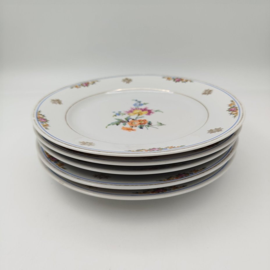 Набор из 5-ти десертных тарелок, украшенных цветочным декором, фарфор, деколь, золочение, Kahla, Германия, 1937-1956 гг.