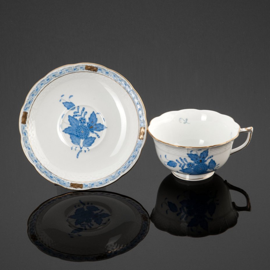Пара чайная, выполненная в фирменном дизайне "Chinese Bouquet/Apponyi Blue", Herend (Херенд)