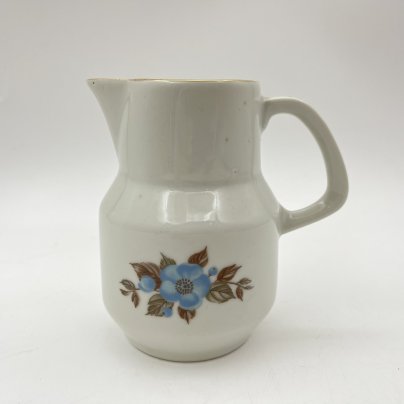 Молочник/сливочник, украшенный цветочным декором