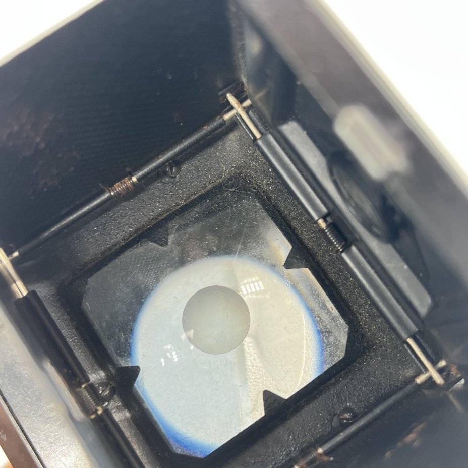 Фотоаппарат среднеформатный "Комсомолец"