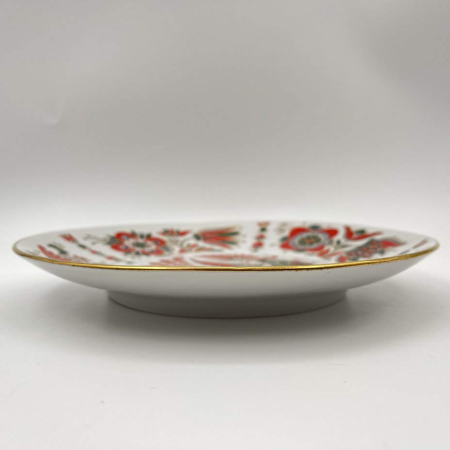 Тарелка подвесная "Сказочная птица", художник А.В. Воробьевский, фарфор, деколь, золочение, Ленинградский фарфоровый завод (ЛФЗ), СССР, 1970-1990 гг.