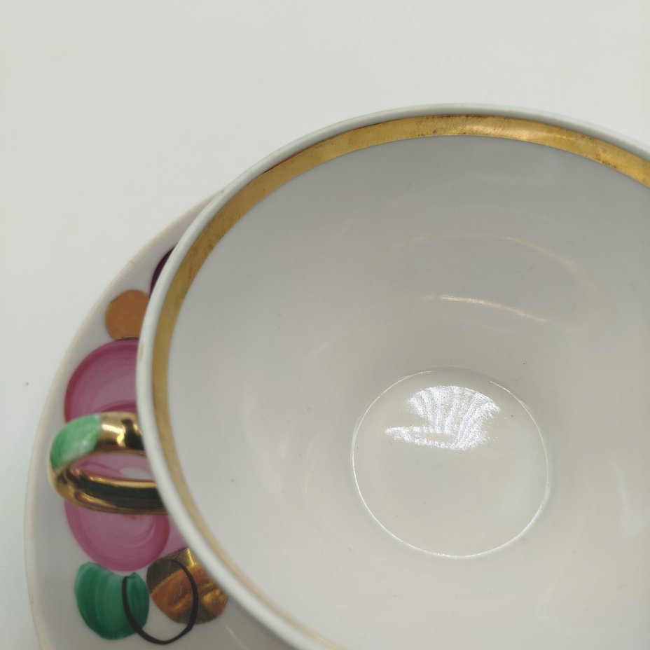 Пара чайная "Агашки", фарфор, роспись, золочение, Дулевский фарфоровый завод (Дулёво), СССР, 1964-1991 гг.