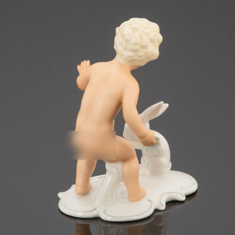Статуэтка "Путти с кроликом", Schaubach-Kunst