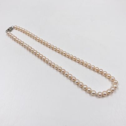 Бусы из жемчуга розового оттенка, металл, Российская Федерация, 2000-2020 гг.