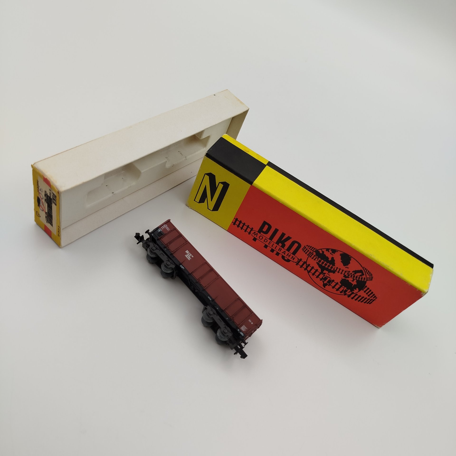 Модель железнодорожного вагона "5/4142-01", в оригинальной коробке, Piko