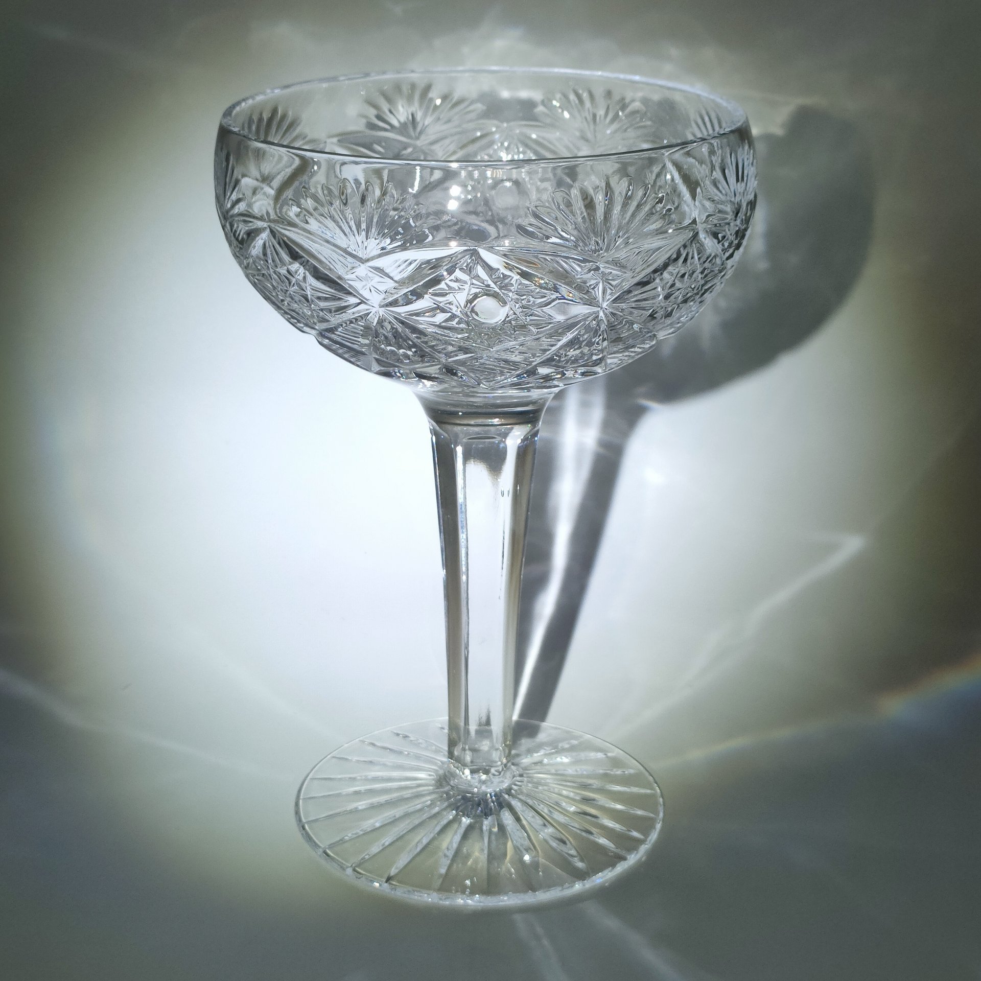 Креманка (шампанница) с резным геометрическим декором, хрусталь, алмазная грань, СССР, 1970-1990 гг.
