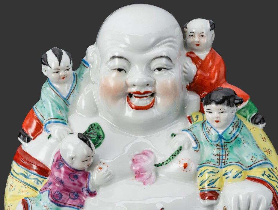 Статуэтка (скульптурная композиция) "Хотей с карако"