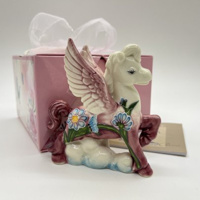 Статуэтка "Лошадка-ангелочек", фарфор, Pavone, Италия, 2025 г.