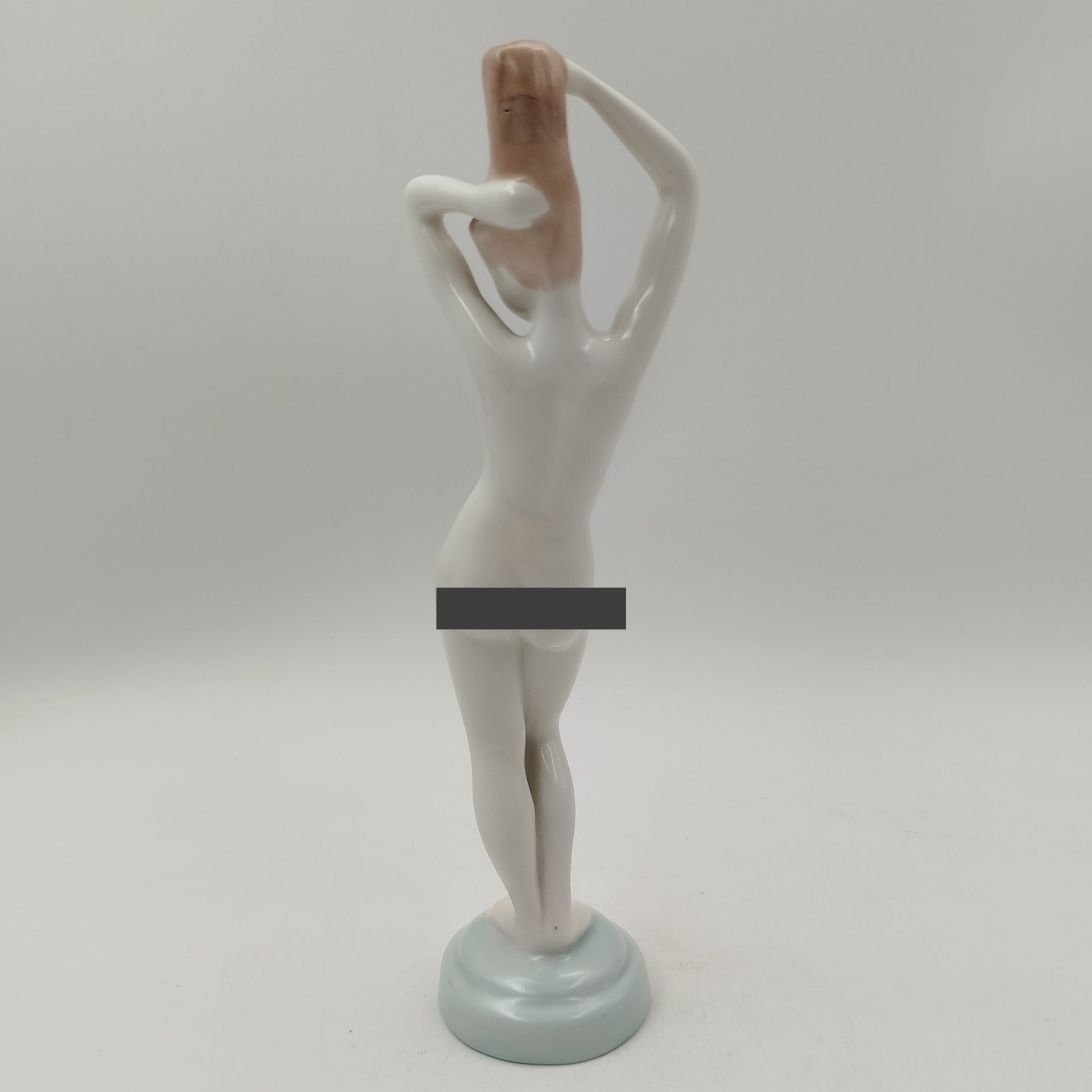 Статуэтка "Купальщица", фарфор, роспись, Aquincum Porcelain, Румыния, 1950-1980 гг.