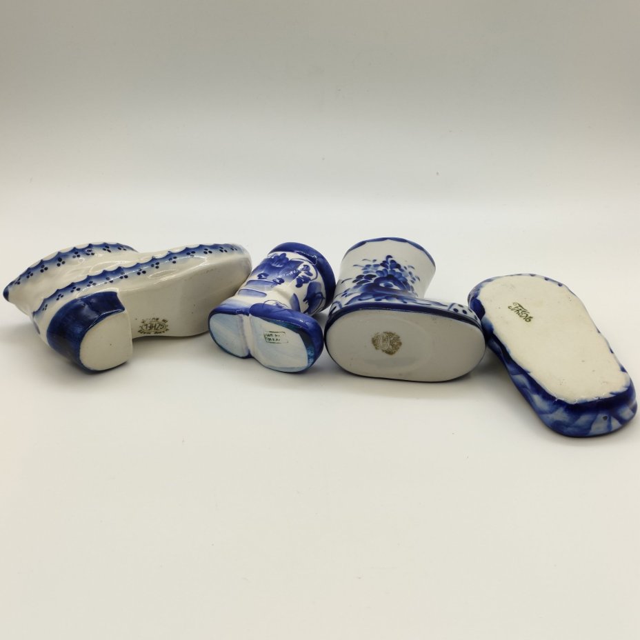 Набор из 4-х статуэток "Башмачки", Гжель