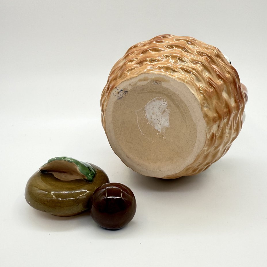 Чайник "Лукошко", керамика, роспись, глазурь, Россия, 2000-2010 гг.