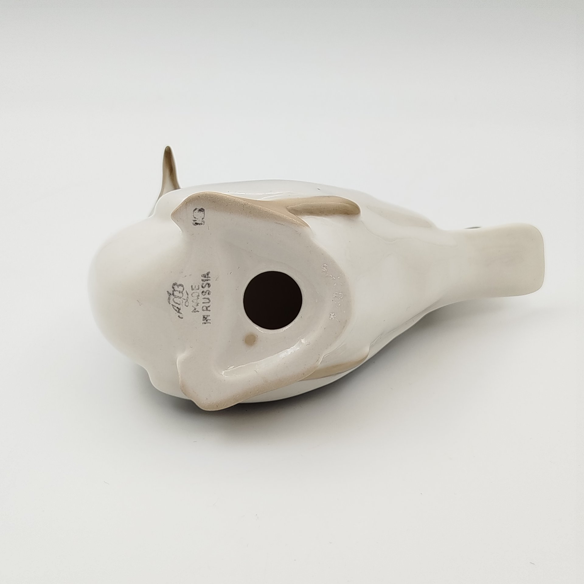 Статуэтка "Чайка", скульптор П.П. Веселов, фарфор, роспись, Ленинградский фарфоровый завод (ЛФЗ), Российская Федерация, 1991-2005 гг.