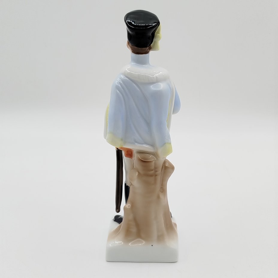 Статуэтка  "Officier des Chasseurs" ("Офицер конных егерей")