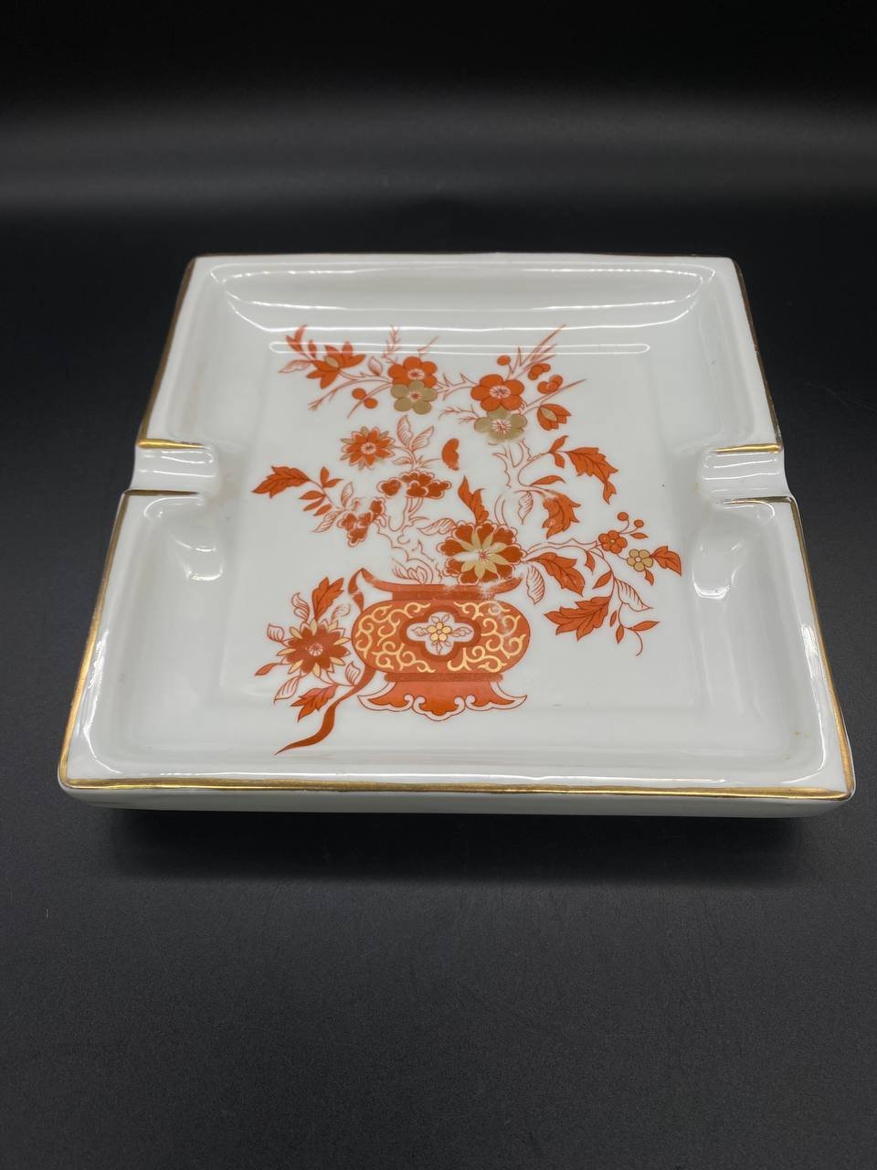 Пепельница квадратная в восточном стиле с цветочным декором, Porcelaine de Paris