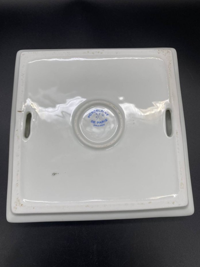 Пепельница квадратная в восточном стиле с цветочным декором, Porcelaine de Paris