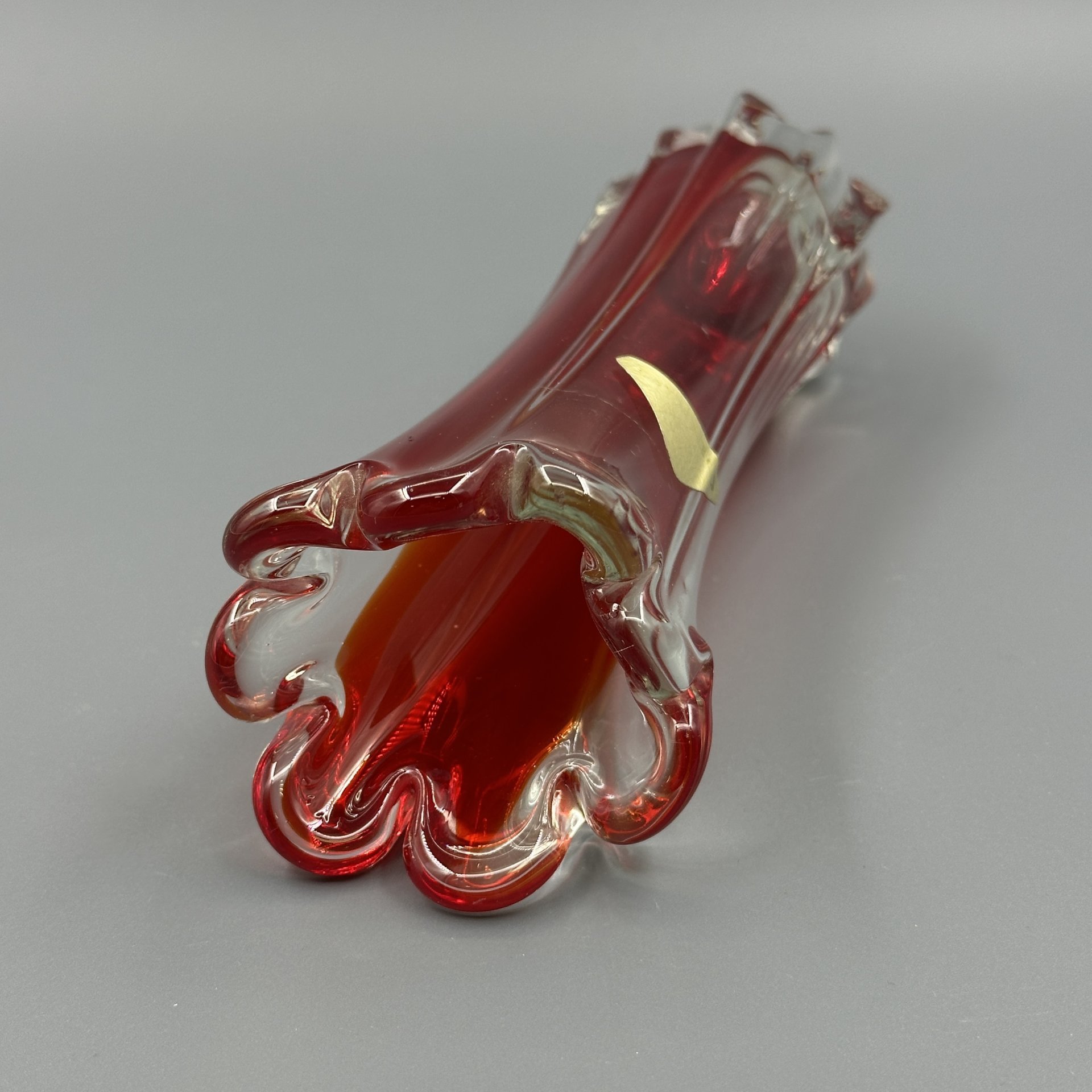 Ваза миниатюрная, необычной формы, OREAD