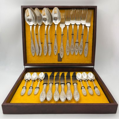 Набор столовых приборов "Олимпиада-80" в оригинальном футляре (24 предмета)