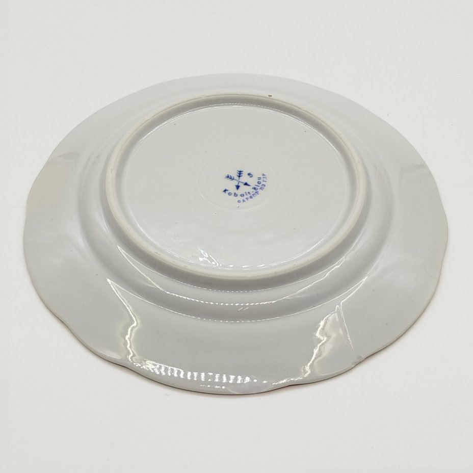 Тарелка десертная с цветочным декором "Kobalt Blau"