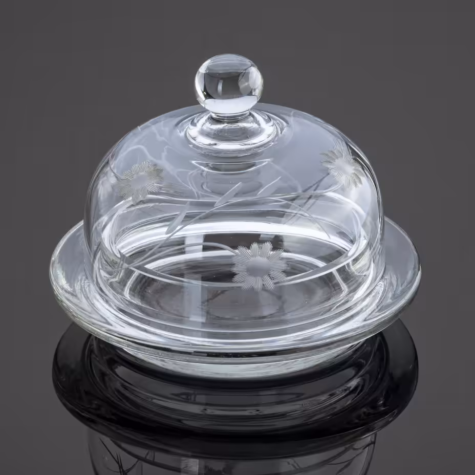 Масленка с цветочным декором