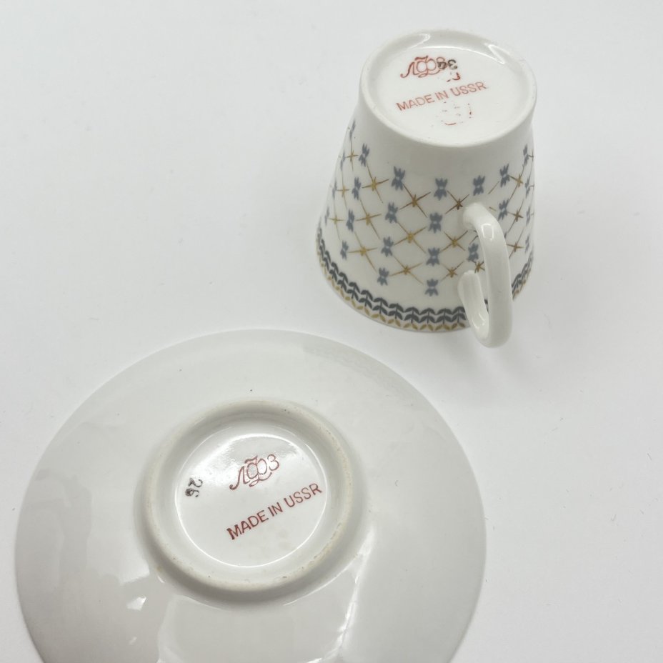 Пара кофейная, фарфор, деколь, золочение, Ленинградский фарфоровый завод (ЛФЗ), СССР, 1970-1990 гг.