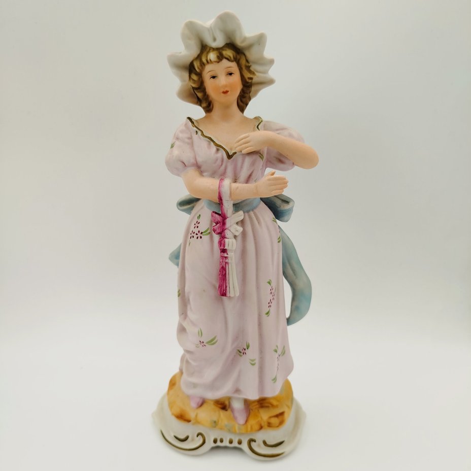 Статуэтка "Дама в розовом", бисквит, роспись, Западная Европа, 1970-1990 гг.