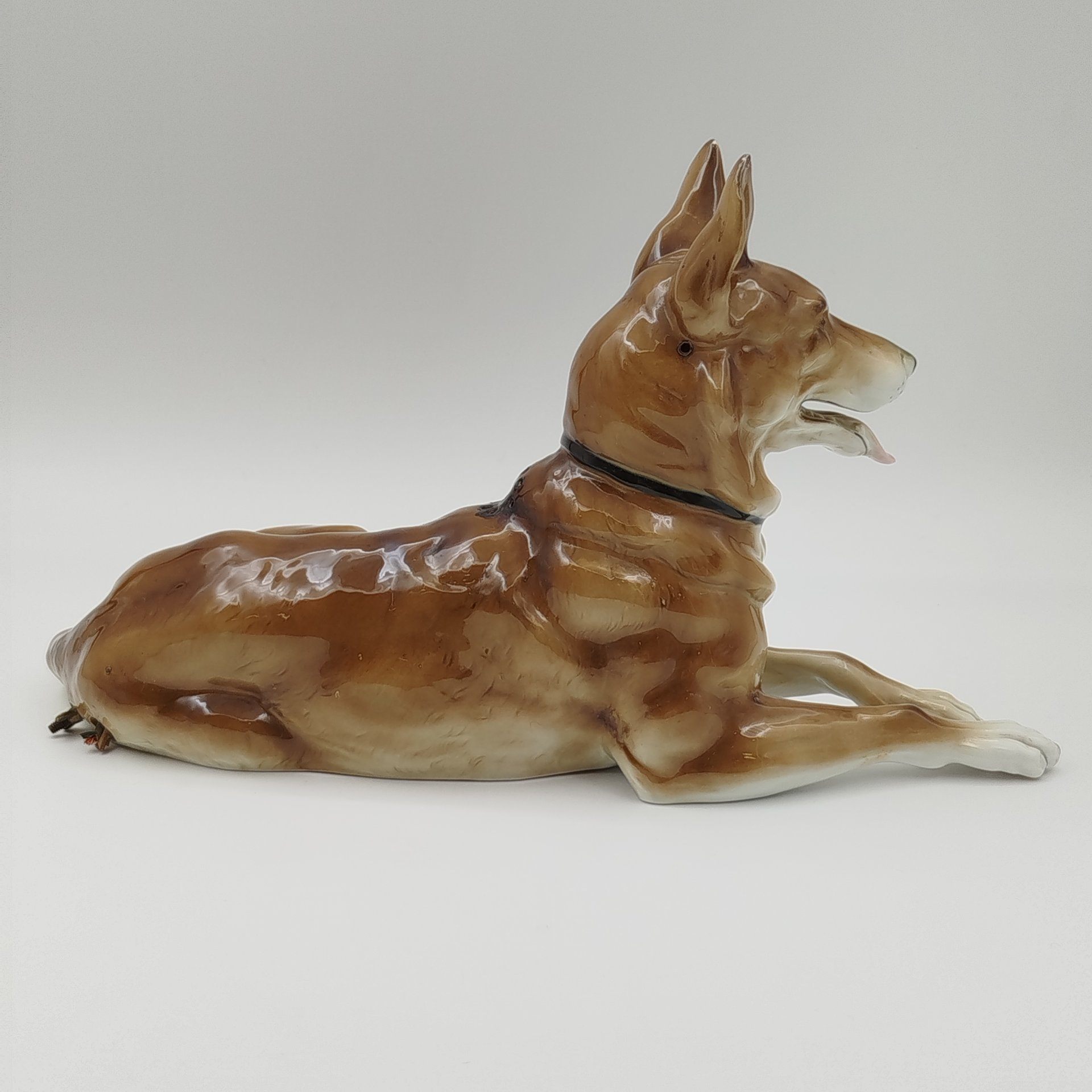 Светильник "Собака ("Овчарка")", Ernst Bohne Sohne (?)