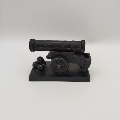 Скульптура "Царь-пушка", автор модели В.П. Крейтан, чугун, крашение, Каслинский чугунолитейный завод (Касли), Каслинский чугунолитейный завод (Касли)