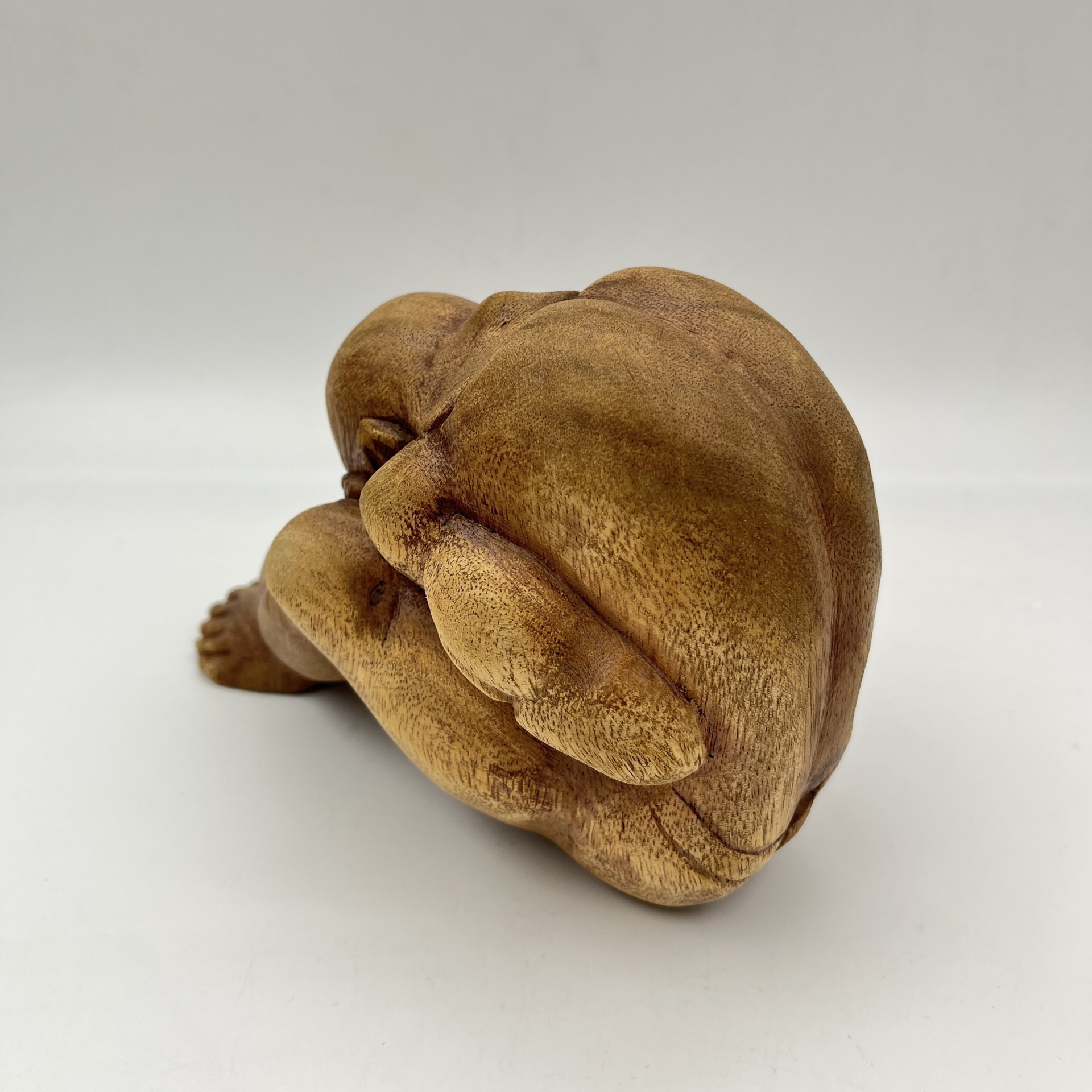 Статуэтка "Плачущий монах", дерево, крашение, резьба, Азия, 1990-2000 гг.