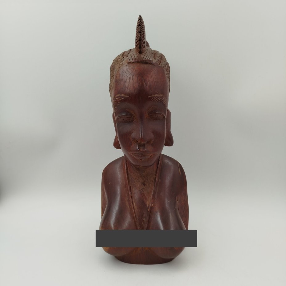 Бюст "Африканская красавица", дерево, резьба, Африка, 1970-2000 гг.