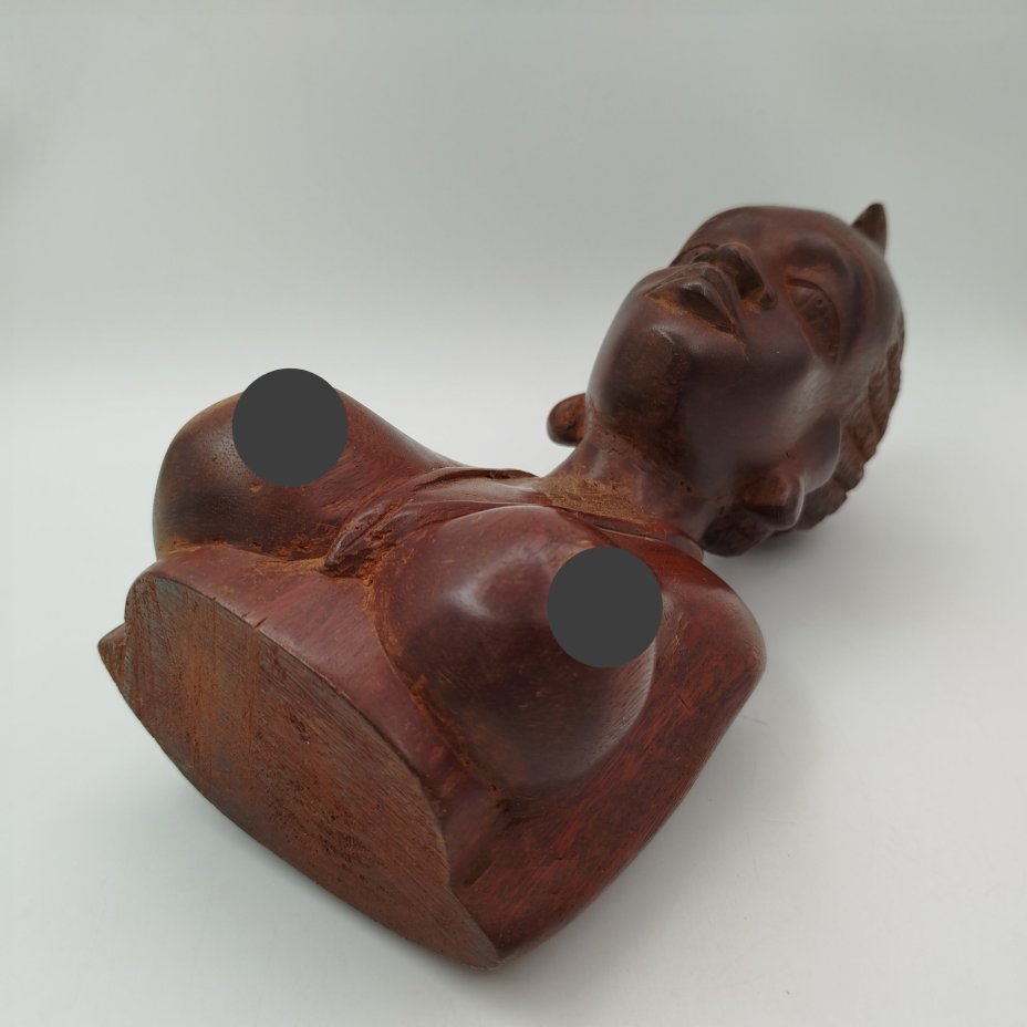 Бюст "Африканская красавица", дерево, резьба, Африка, 1970-2000 гг.