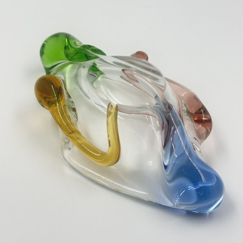 Пепельница необычной формы, дизайнер Karel Zemek, коллекция "Рапсодия", Mstisov Glassworks (Стекольный завод в Мстишов)