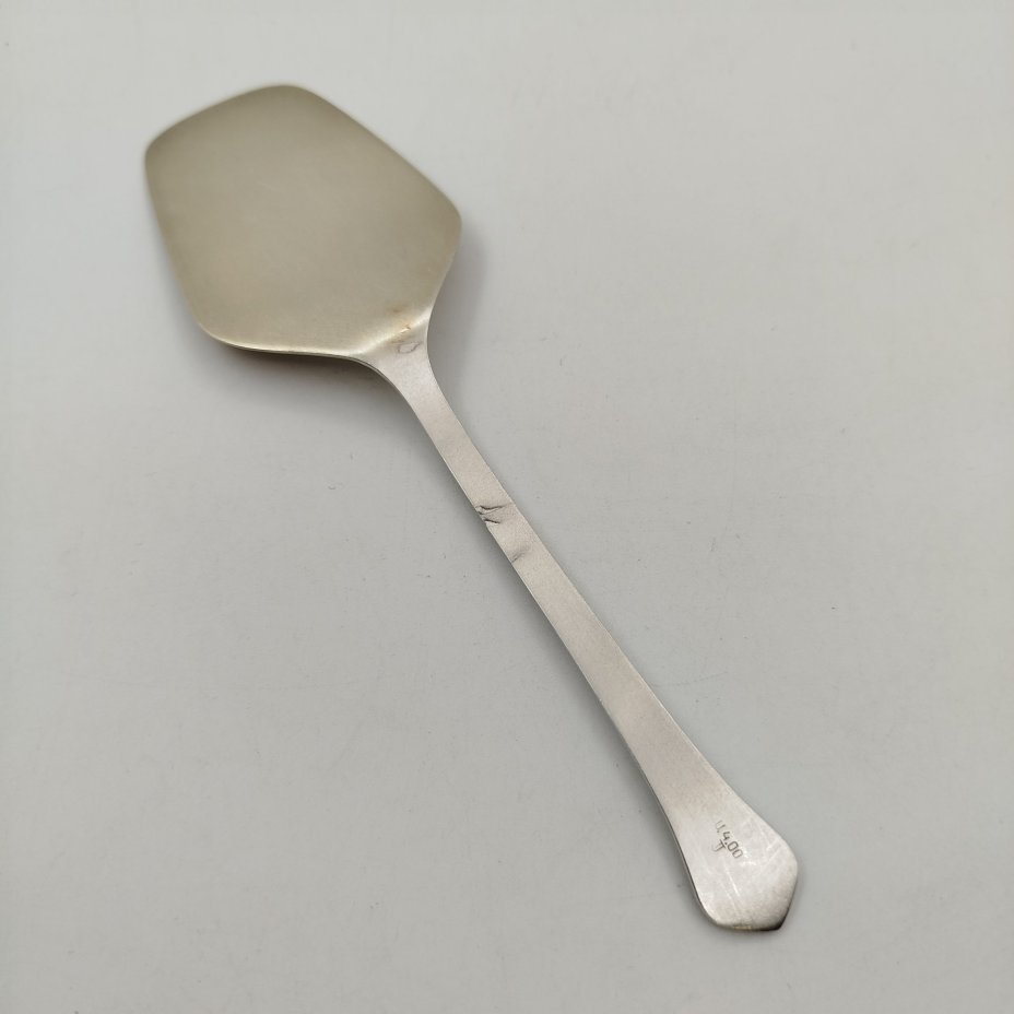 Лопатка сервировочная с геометрическим декором, мельхиор (медь-никель), Таллинский ювелирный завод, СССР, 1960-1990 гг., Таллинский ювелирный завод