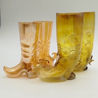 Набор из 4-х сувенирных стопок "Сапог" (в подборе), цветное стекло, люстр, выдувание, СССР, 1960-1970 гг.