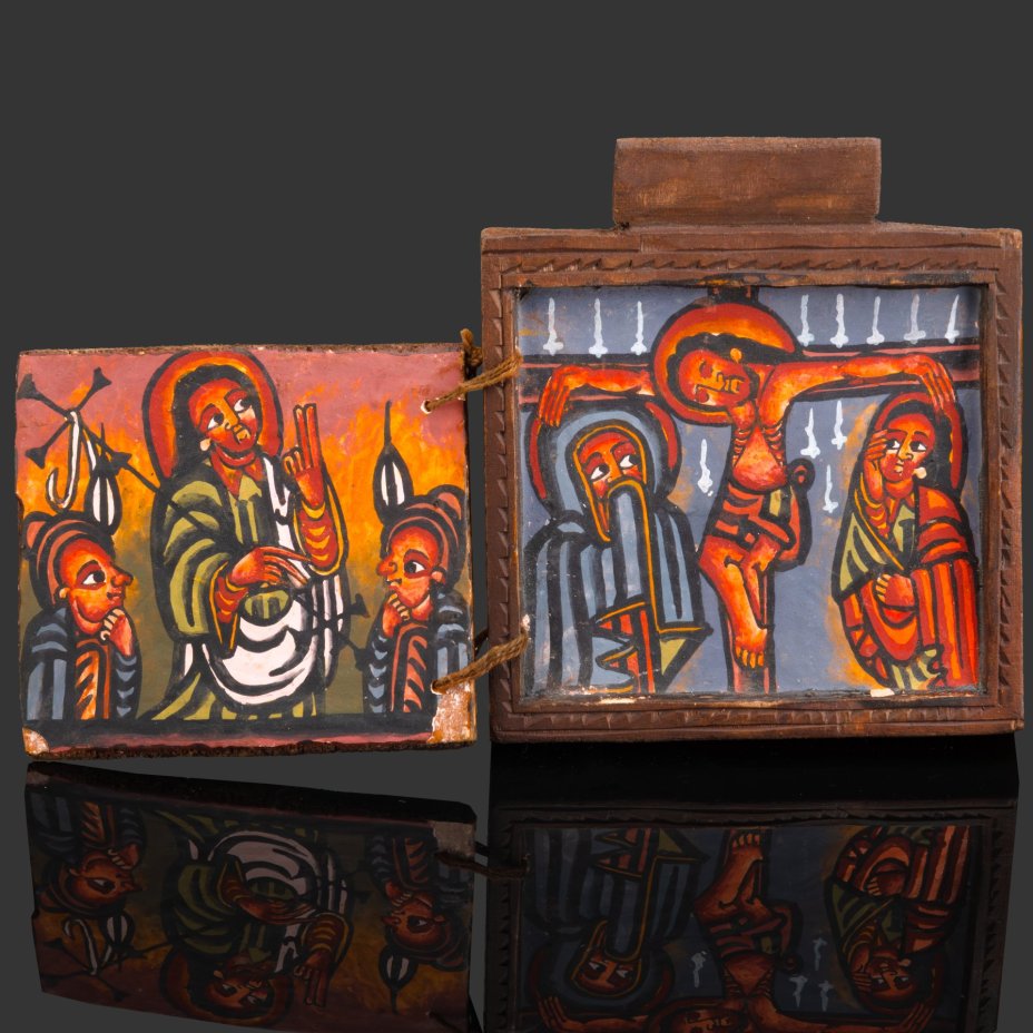 Складень двустворчатый "Распятие Христово" (Эфиопская иконопись), дерево, резьба, роспись, Африка, 1960-1990 гг.