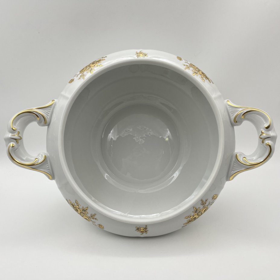 Супница, украшенная цветочным декором, серия "Katharina", фарфор, золочение, Weimar Porzellan (Веймарский фарфор), ГДР, 1950-1980 гг.