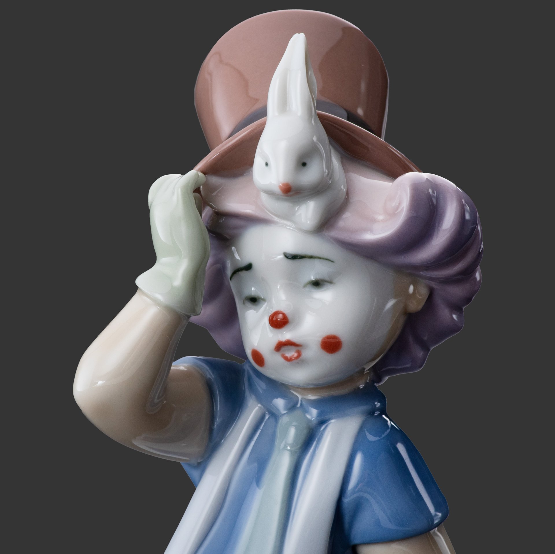 Статуэтка "Шляпа фокусника", автор Eva Maria Cuerva, фарфор, роспись, Lladro, Lladro