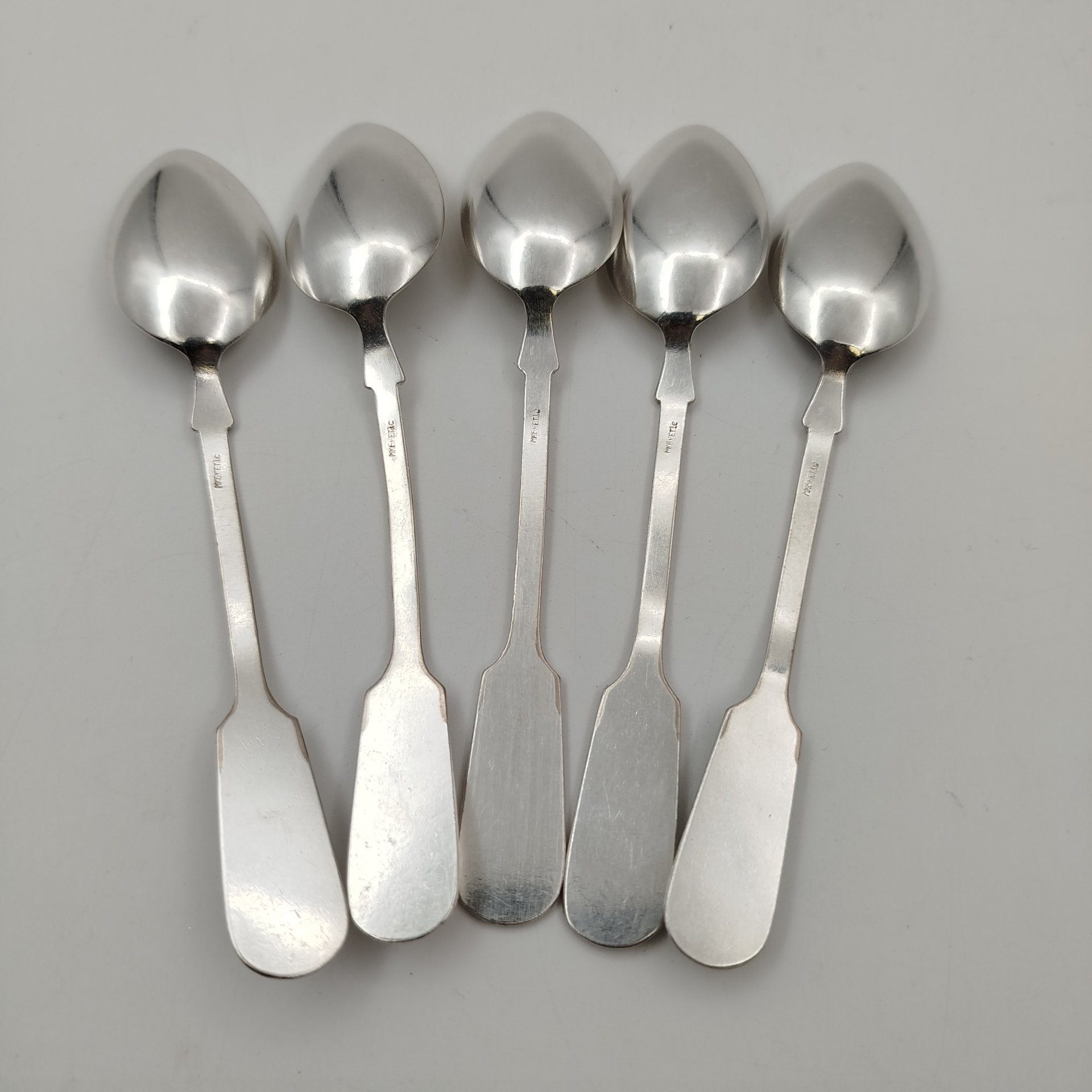Набор из пяти чайных ложек, мНЦ (медь-никель-цинк), СССР, 1960-1990 гг.