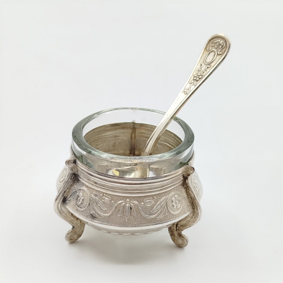 Солонка с ложкой, украшенная цветочным декором, Мстерская художественная фабрика  «Ювелир»