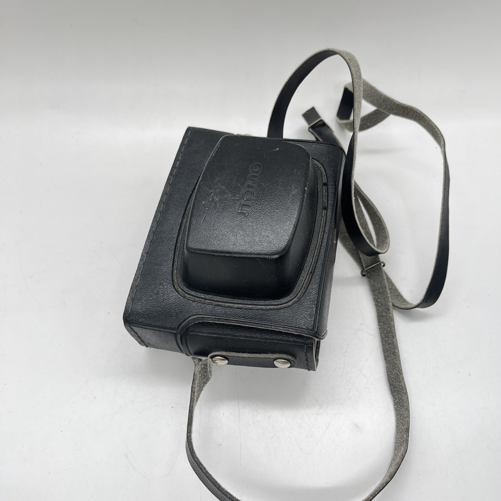 Фотоаппарат "Смена-8" в оригинальном кофре (не работает), металл, стекло, полимерный материал, кожа, ЛОМО (Ленинградское оптико-механическое объединение), СССР, 1970-1990 гг.