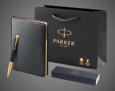 Подарочный набор Parker: ежедневник с золотым срезом страниц и шариковая ручка Parker Urban, поворотный механизм, цвет чернил синий, Лаки и смолы: лак, латунь