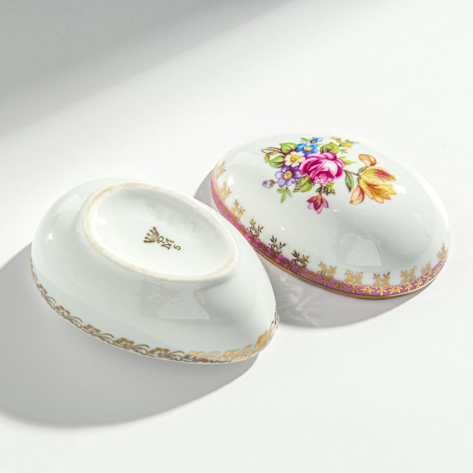 Шкатулка в форме яйца с цветочным декором, фарфор, деколь, золочение, фабрика "Martinroda", Германия, 1970-1990 гг., Martinroda Friedrich Eger & Co. (PM)