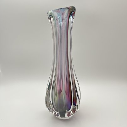 Ваза "Стиляга", автор П.И. Зинченко, стекло, гутная техника, Ленинградский завод художественного стекла (ЛЗХС), СССР, 1970-1990 гг.