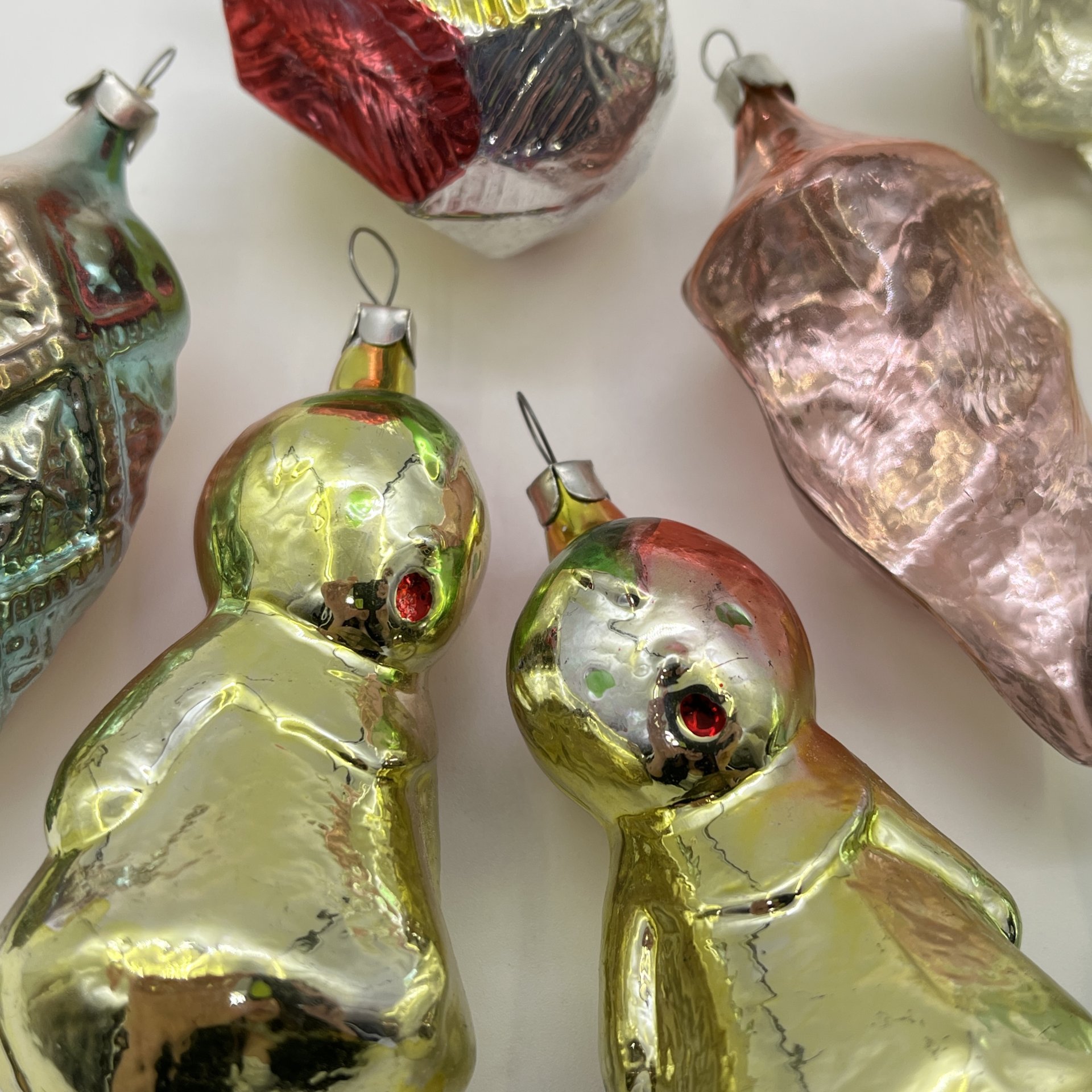 Набор ёлочных игрушек различных форм и расцветок (7 шт.), стекло, краска, металл, СССР, 1960-1990 гг.