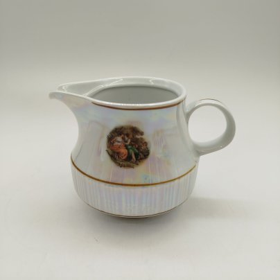 Молочник из сервиза "Мадонна", фарфор, деколь, обводка, люстр, ГДР, 1960-1980 гг.