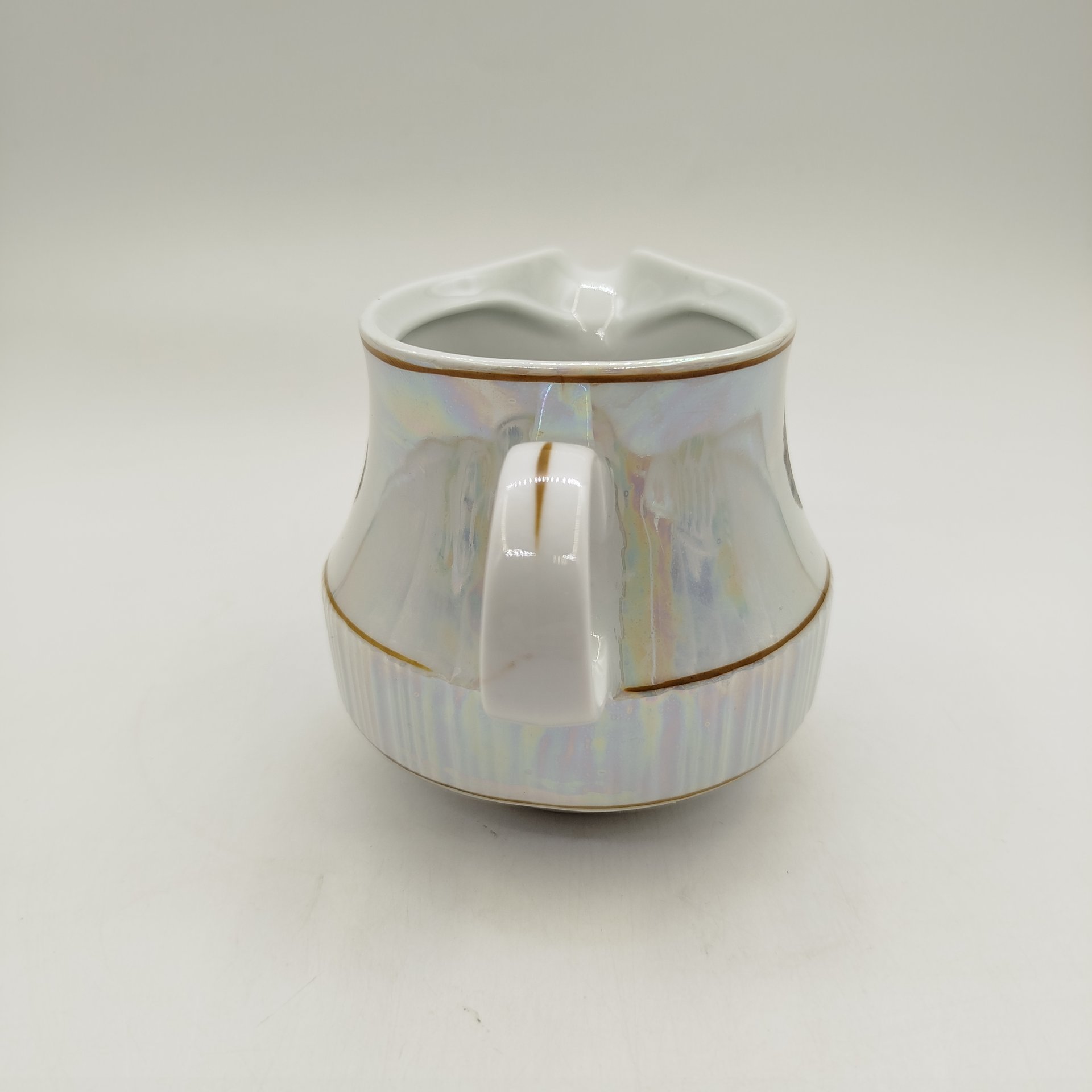 Молочник из сервиза "Мадонна", фарфор, деколь, обводка, люстр, ГДР, 1960-1980 гг.