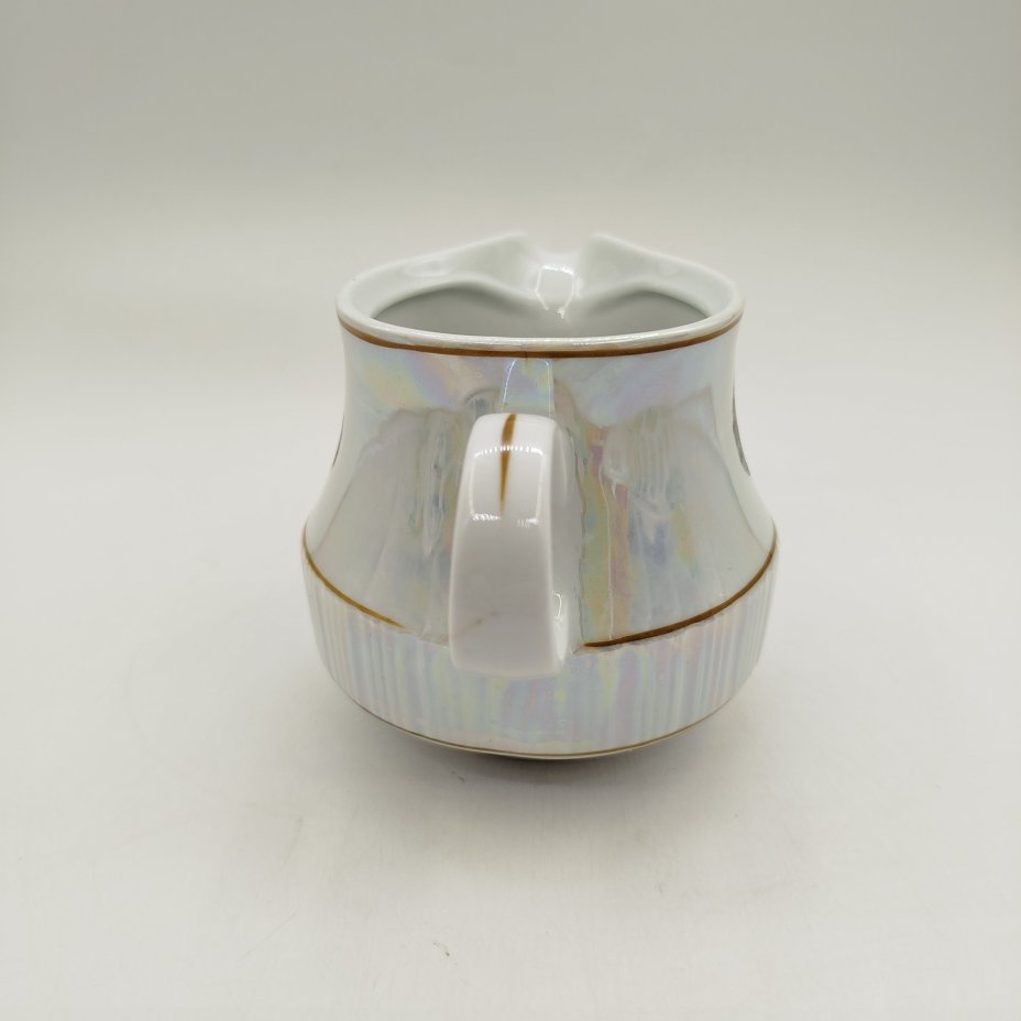 Молочник из сервиза "Мадонна", фарфор, деколь, обводка, люстр, ГДР, 1960-1980 гг.