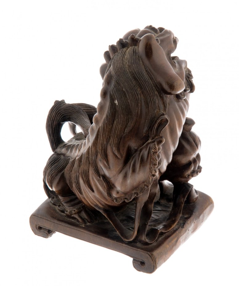 Статуэтка "Собака Фу", дерево, резьба, кость, Китай, 1960-1980 гг.